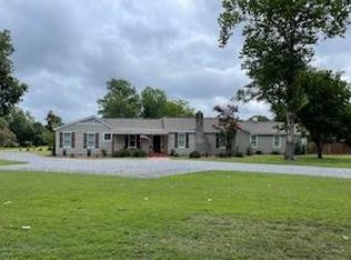 1014 Poplar St, Greenwood, MS 38930