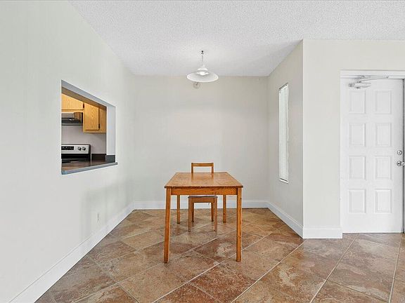 5th image of 3664 Alder Drive #A2
