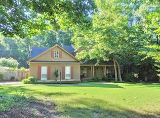 600 Lucys Trl, Wetumpka, AL 36093