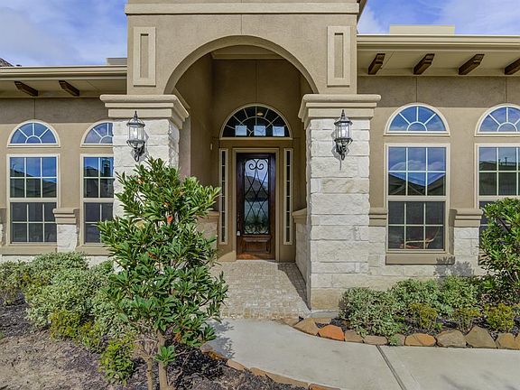 4th image of 4813 Isla Canela Ln