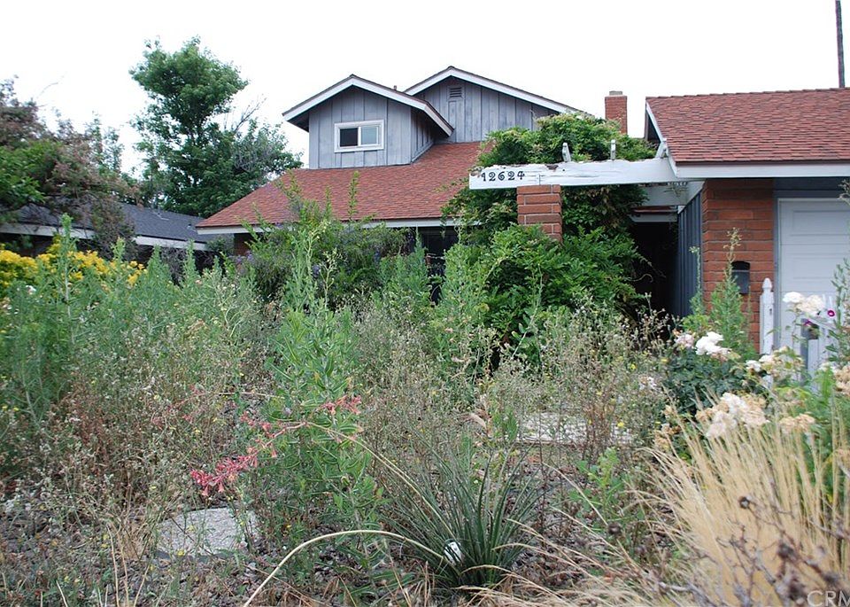 1st image of 12624 Kellogg Ave