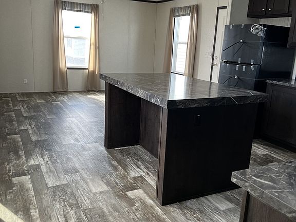 3rd image of 333 E Lakewood Blvd #53