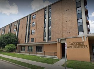 1120 E Parkway Ave APT 105, Oshkosh, WI 54901