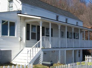 27 Oakes Rd, Lloyd, NY 12528