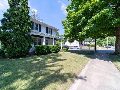 1649 E Fox St, South Bend, IN, 46613