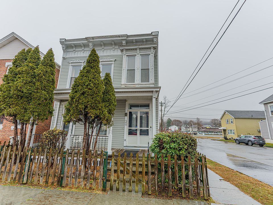1st image of 280 4th Ave Unit 2
