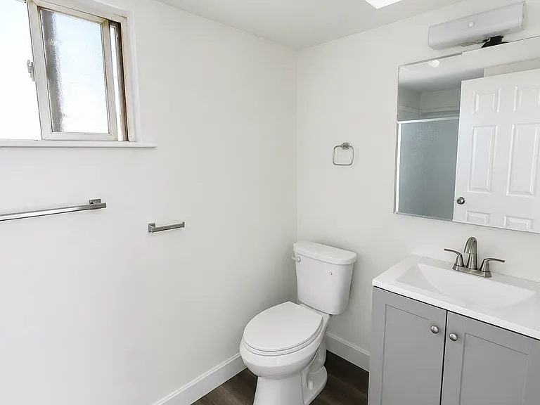467 S Buena Vista Ave #15 — Photo 9