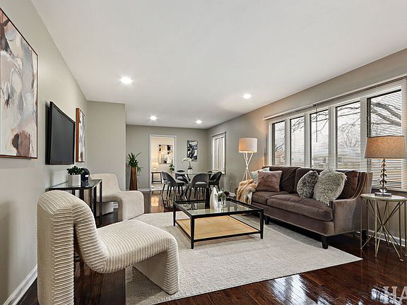 3rd image of 75 Carthage Ln