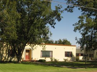 817 Fenter Rd, Clint, TX 79836