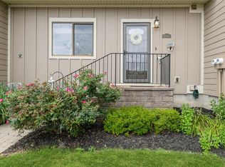6806 Chelsea Cv N, Hopewell Junction, NY 12533