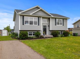 5 Darte Dr, Charlottetown, PE C1A 0C7