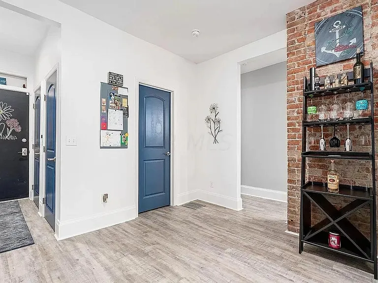 1233 E Livingston Ave #A — Photo 19