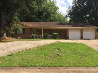 5952 Waverly Dr, Jackson, MS 39206