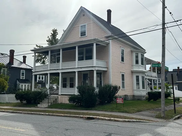 928 Union St #1, Manchester, NH 03104