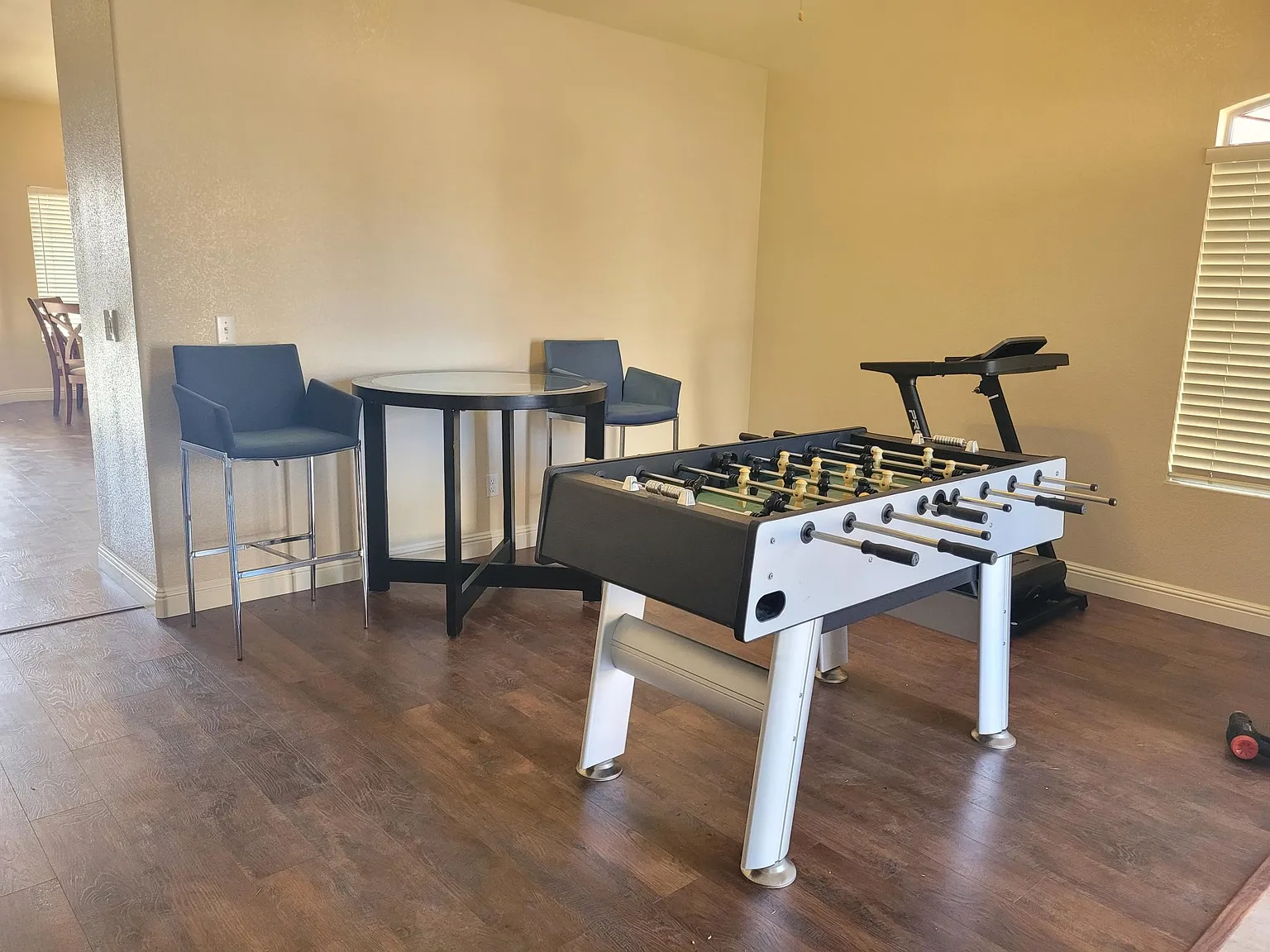 3950 Wainscot Ct — Photo 2