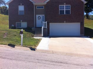 707 Sawyer Ter, New Haven, MO 63068