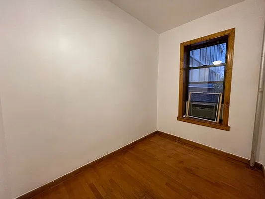 Rented by Best Apartments North Inc | media 53