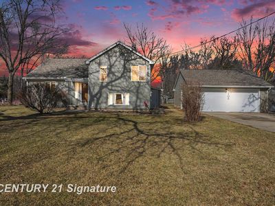 3105 E Stewart Rd, Midland, MI, 48640