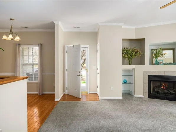 111 W Brick Walk Ct, Mocksville, NC 27028