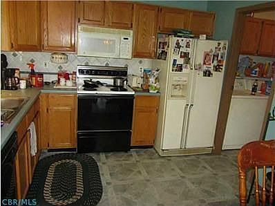 4th image of 8634 Westpoint Dr