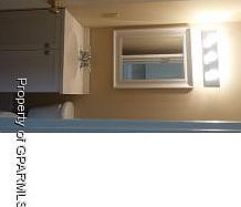 5th image of 817 Darrell Dr