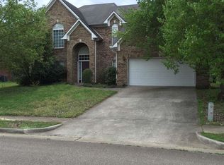 130 Cannes Dr SE, Brownsboro, AL 35741