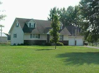 24728 Falcon Rd, Lebanon, MO 65536