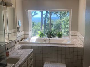 12138 Cement Hill Rd, Nevada City, CA 95959