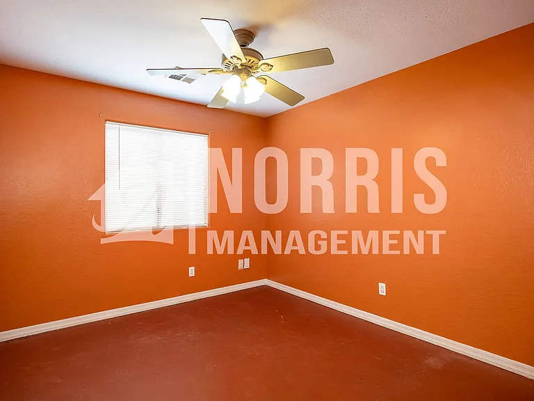 10307 W Midnight Dr — Photo 18