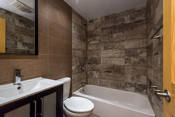 Rented by Nooklyn NYC LLC | media 45