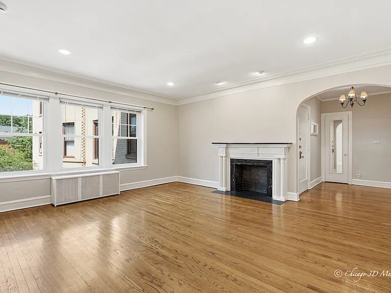 906 Greenwood St #2E — Photo 6