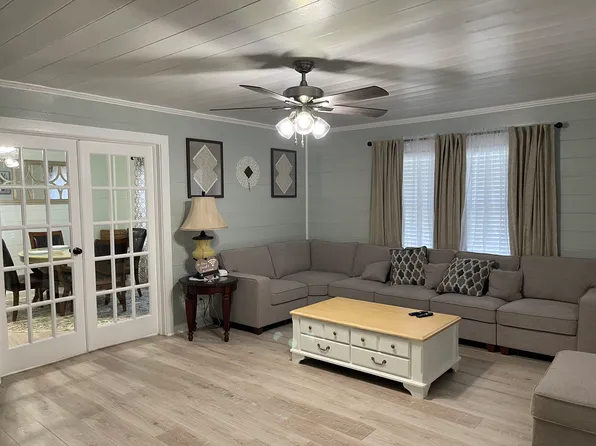 (undisclosed Address), Valdosta, GA 31601