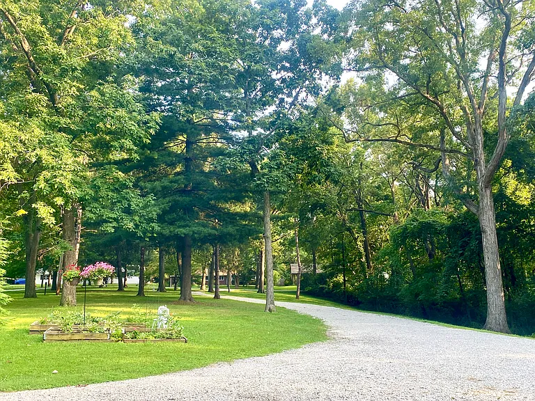 W Hazel Dell Ln — Photo 5
