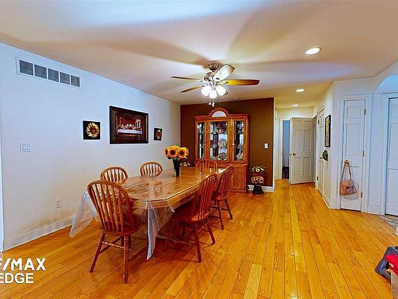 2nd image of 6185 Brandywine Dr