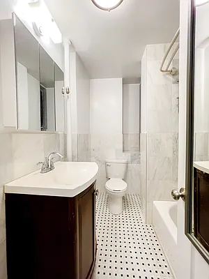 Rented by City Connections Realty | media 24