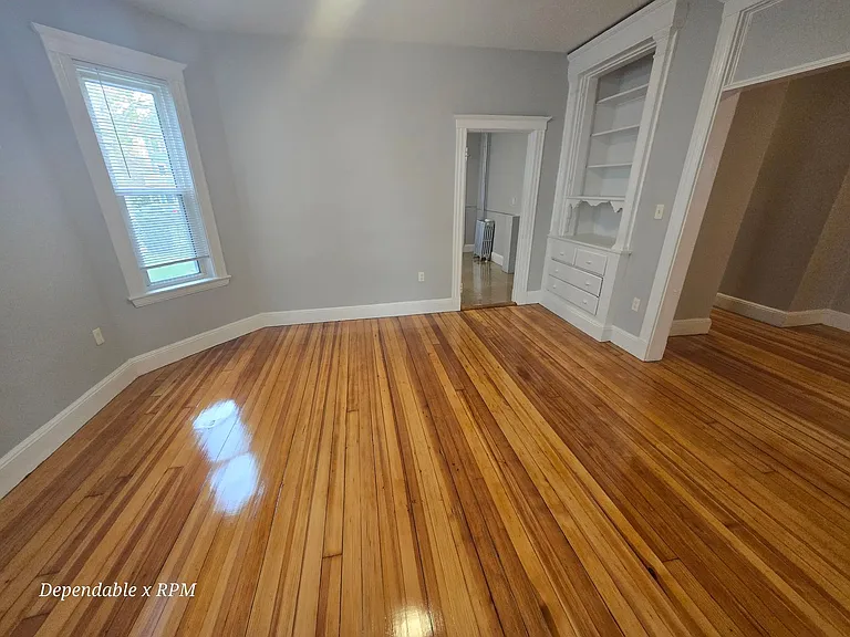 21 Theodore St — Photo 9