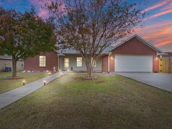 167 Pearl Dr, Hewitt, TX 76643