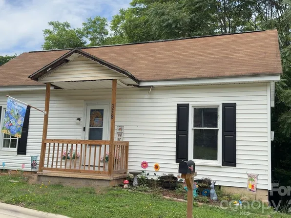 358 Nesbit Ave, Mooresville, NC 28115