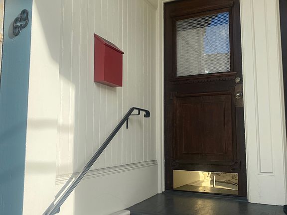 3rd image of 69-71 Kissling St #69