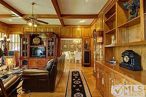 4th image of 3329 Sandy Trail Ln