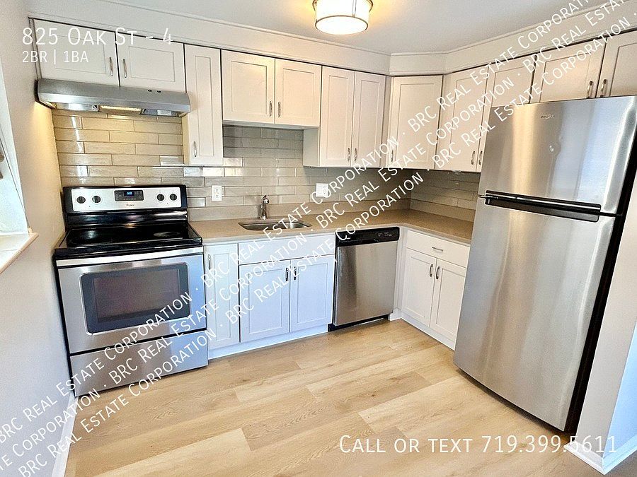 1st image of 825 Oak St #4