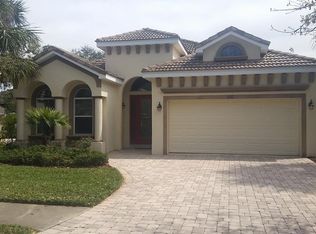 66 Southlake Dr, Palm Coast, FL 32137
