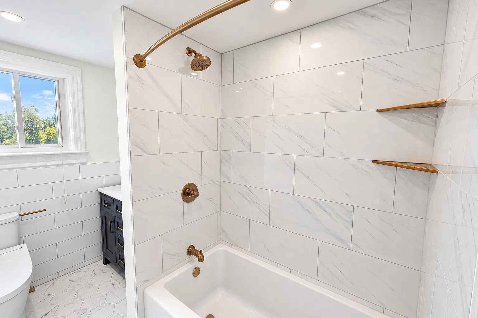 2 bed, 1024 sqft, $4,300 — Photo 3