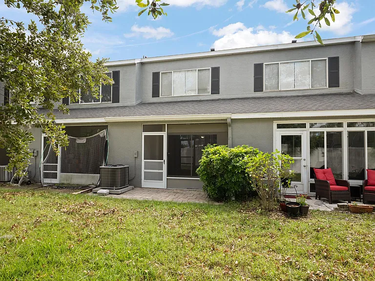 337 Countryside Key Blvd — Photo 30
