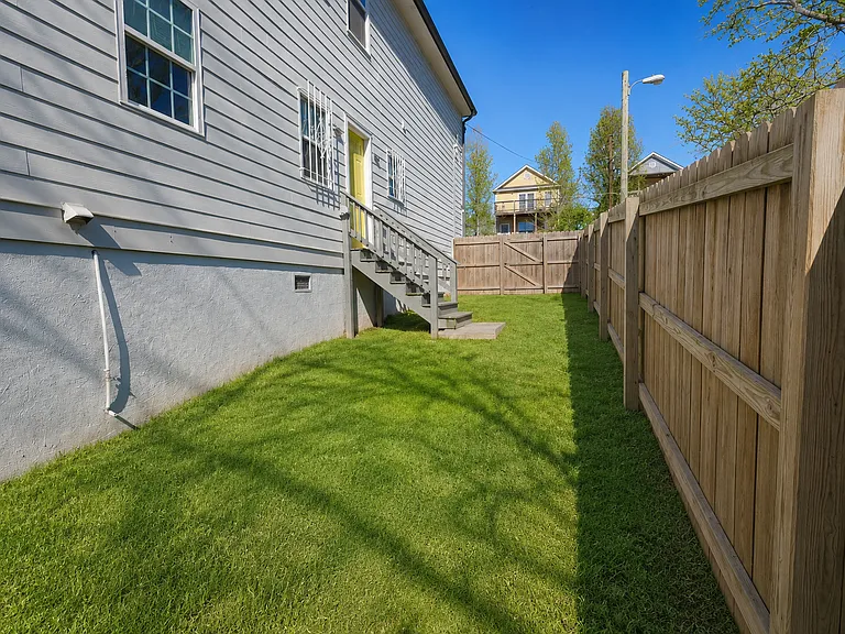 848 Fox St NW — Photo 29