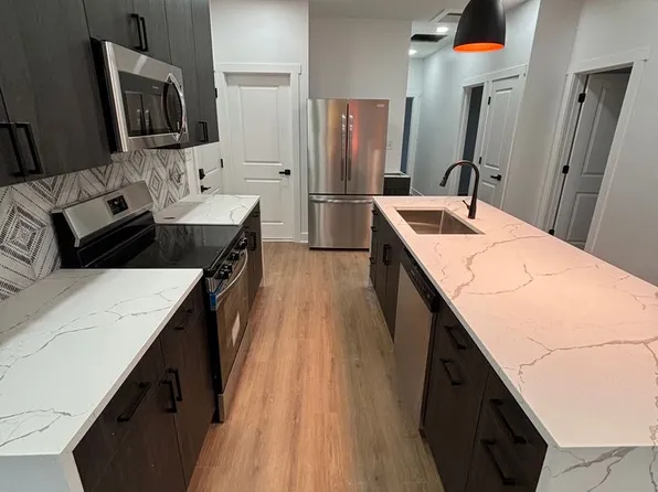 2821 S Delaware St, Indianapolis, IN 46225