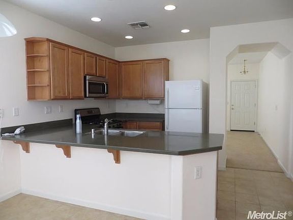 5th image of 2320 Bay Horse Ln