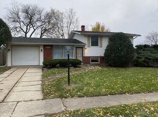 9525 Elm Ave, Mokena, IL 60448