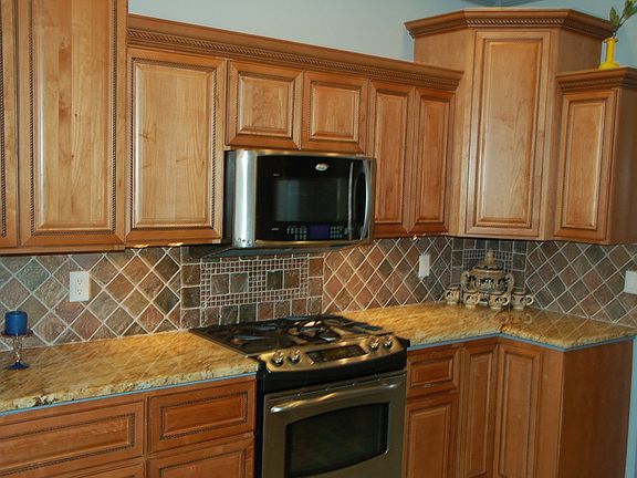2nd image of 107 Redbud Ln