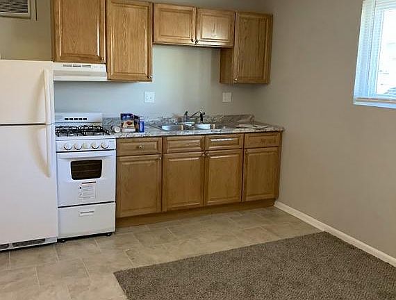 2nd image of 345 N 30th St APT 6